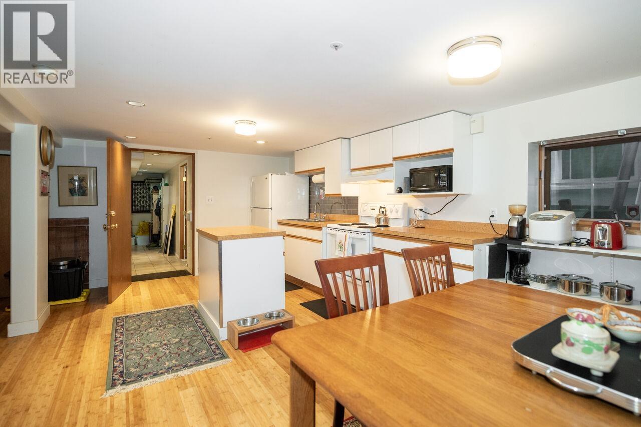 2659 OXFORD STREET, Vancouver