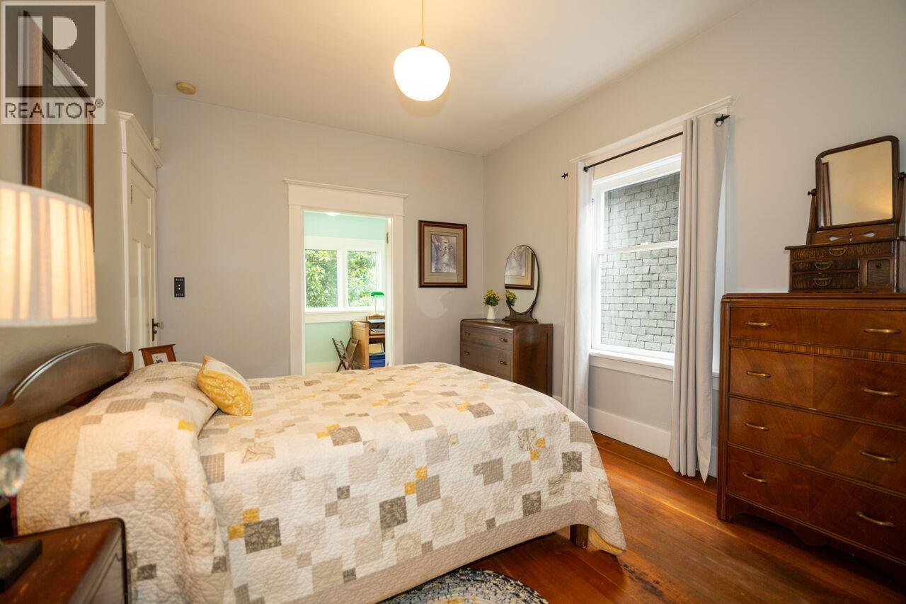 2659 OXFORD STREET, Vancouver