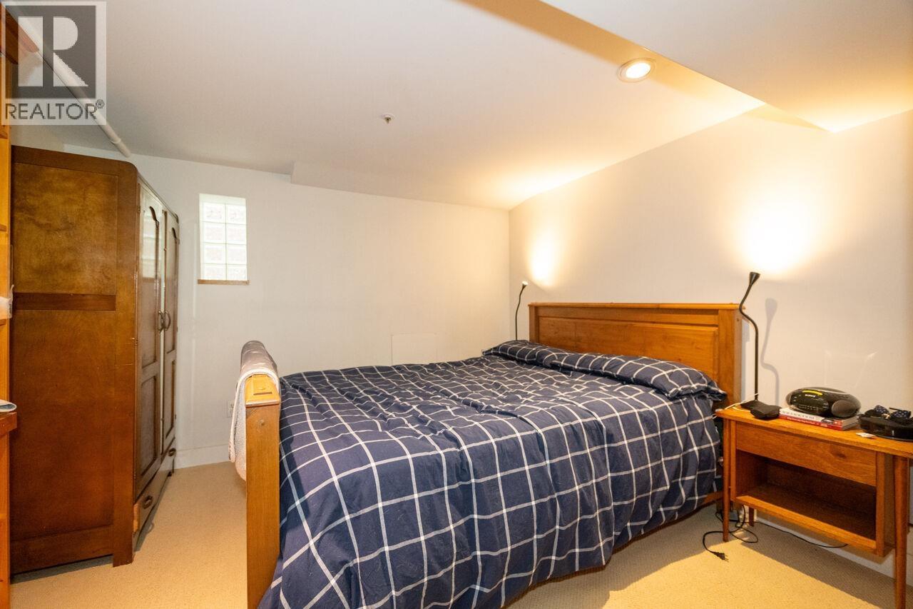 2659 OXFORD STREET, Vancouver