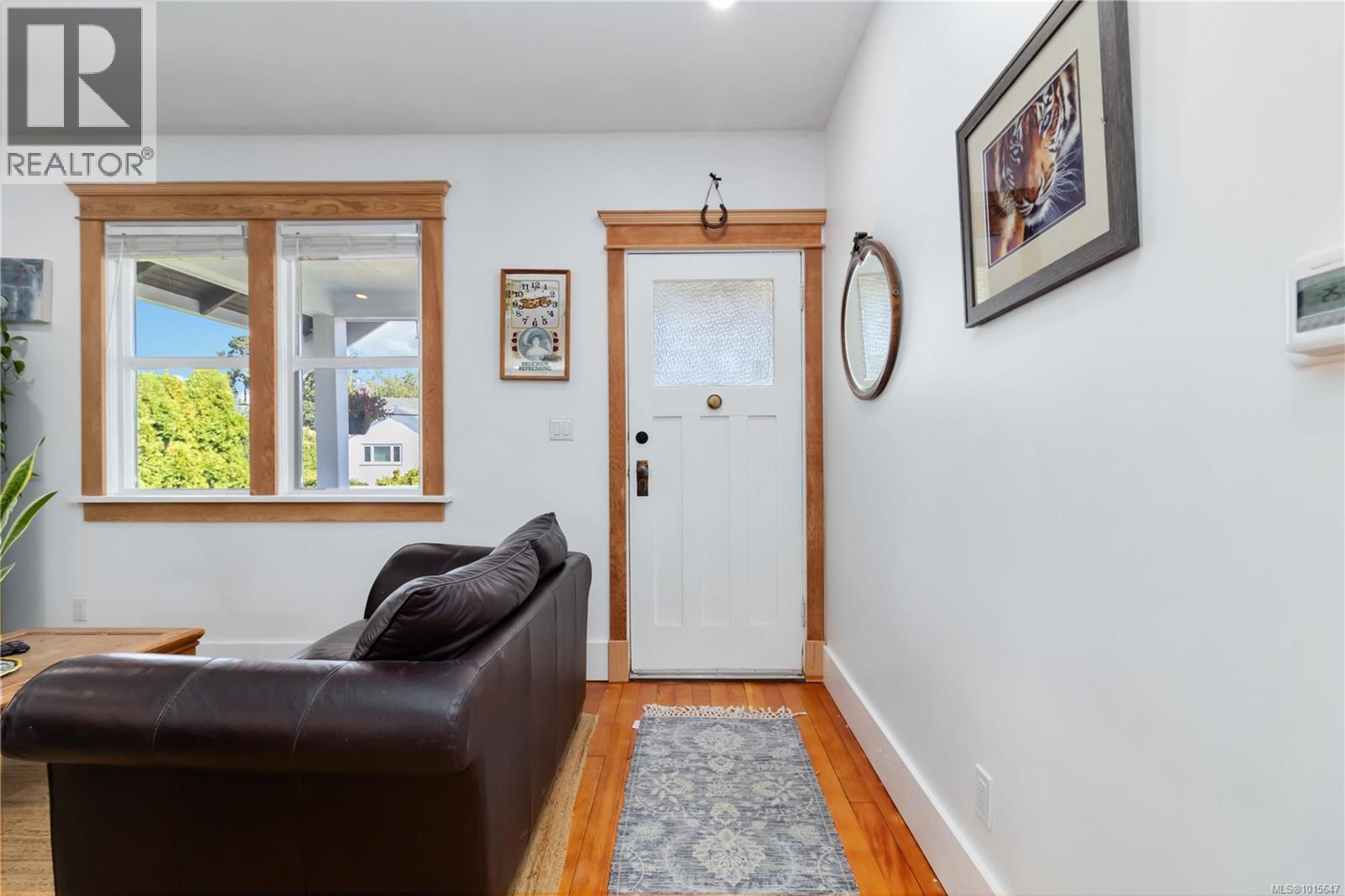  149 Maddock Avenue West, Saanich