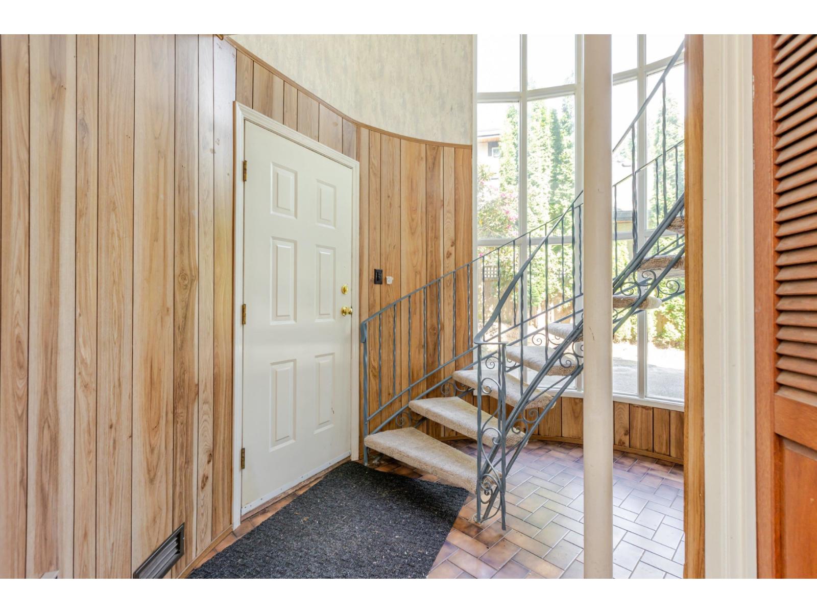 12343 NEW MCLELLAN ROAD, Surrey