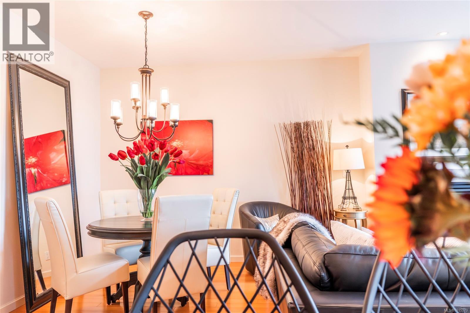 12 38 Front St, Nanaimo