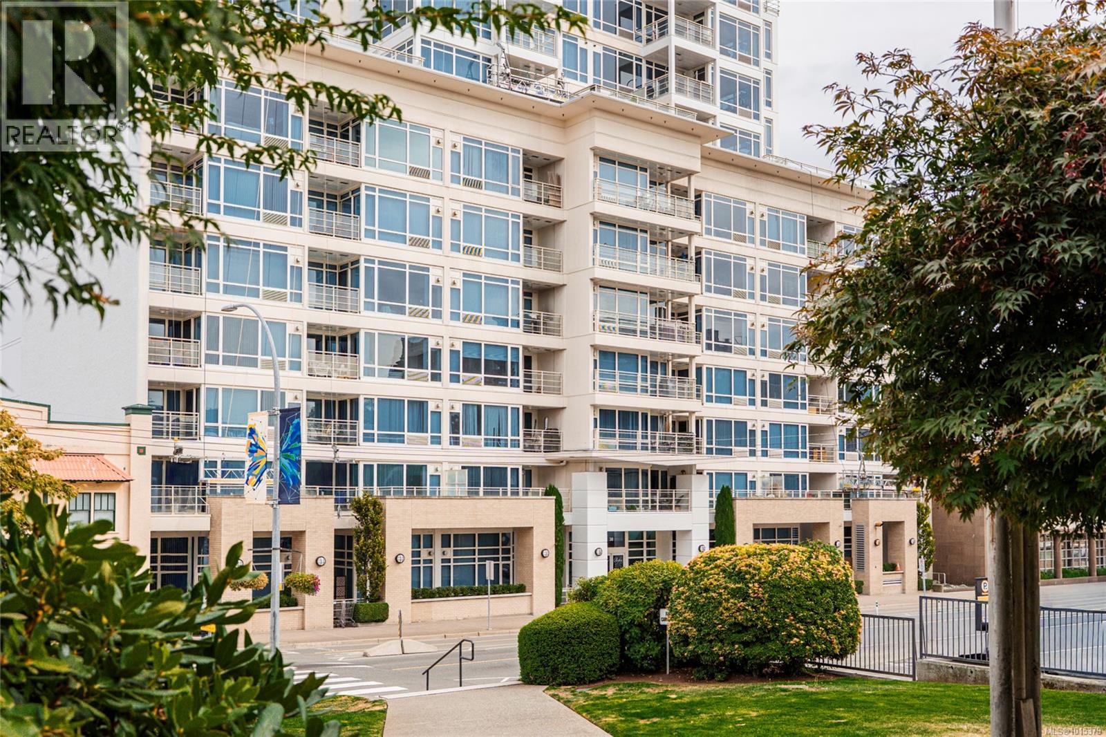 12 38 Front St, Nanaimo