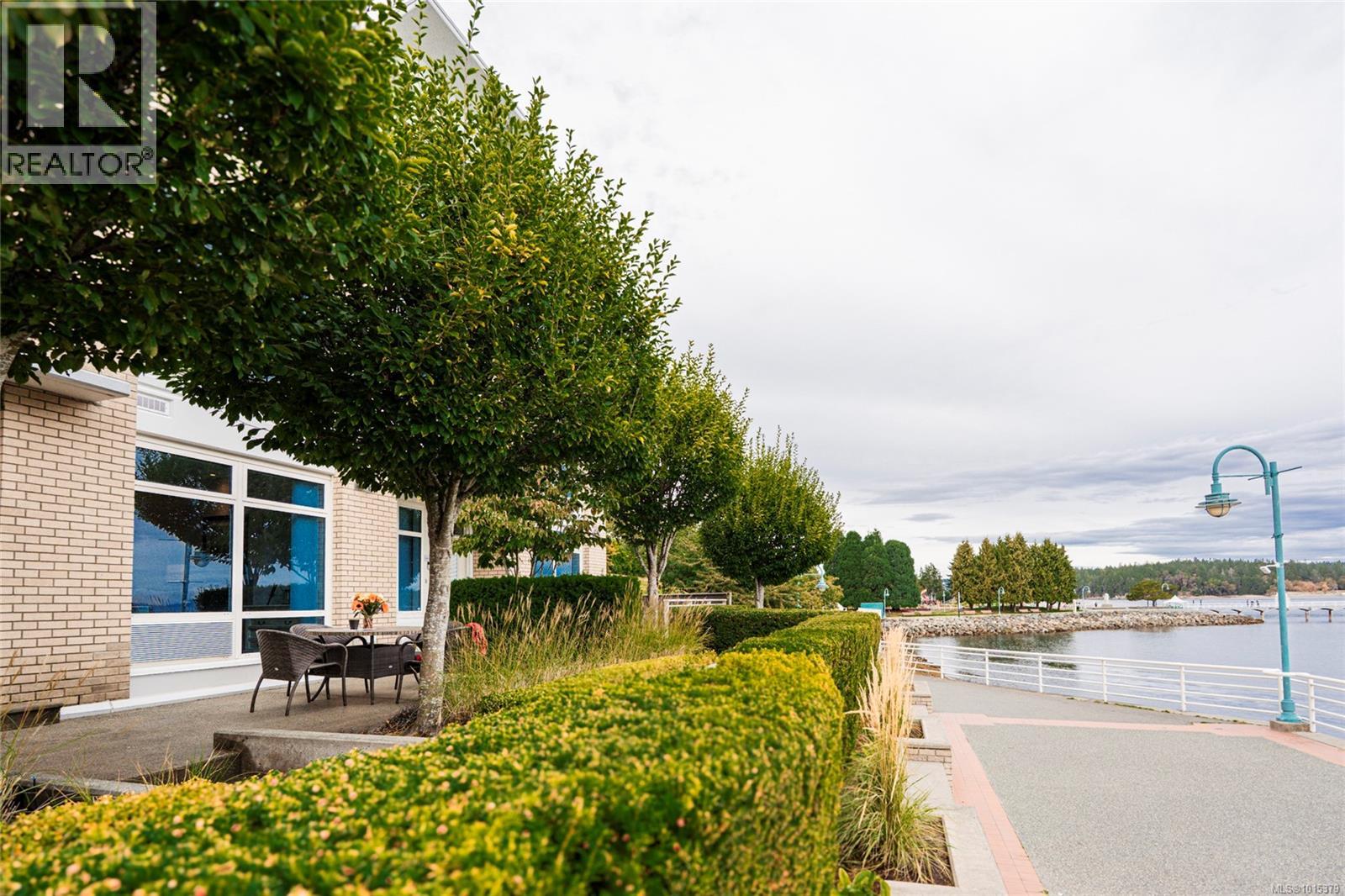 12 38 Front St, Nanaimo