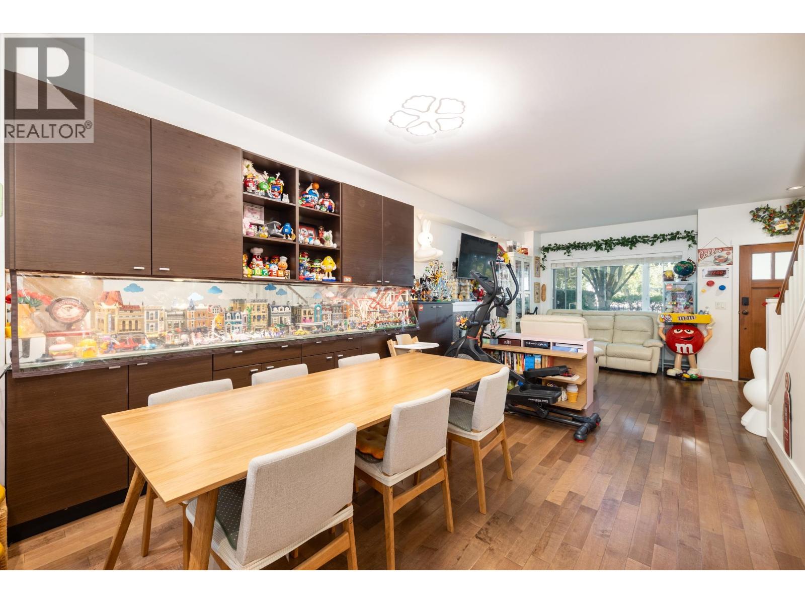 1016 W 45TH AVENUE, Vancouver