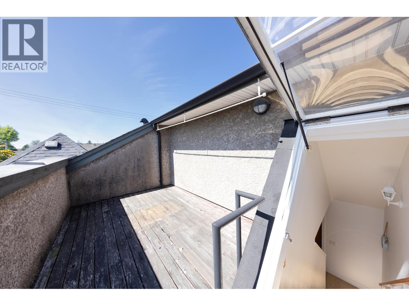 1016 W 45TH AVENUE, Vancouver