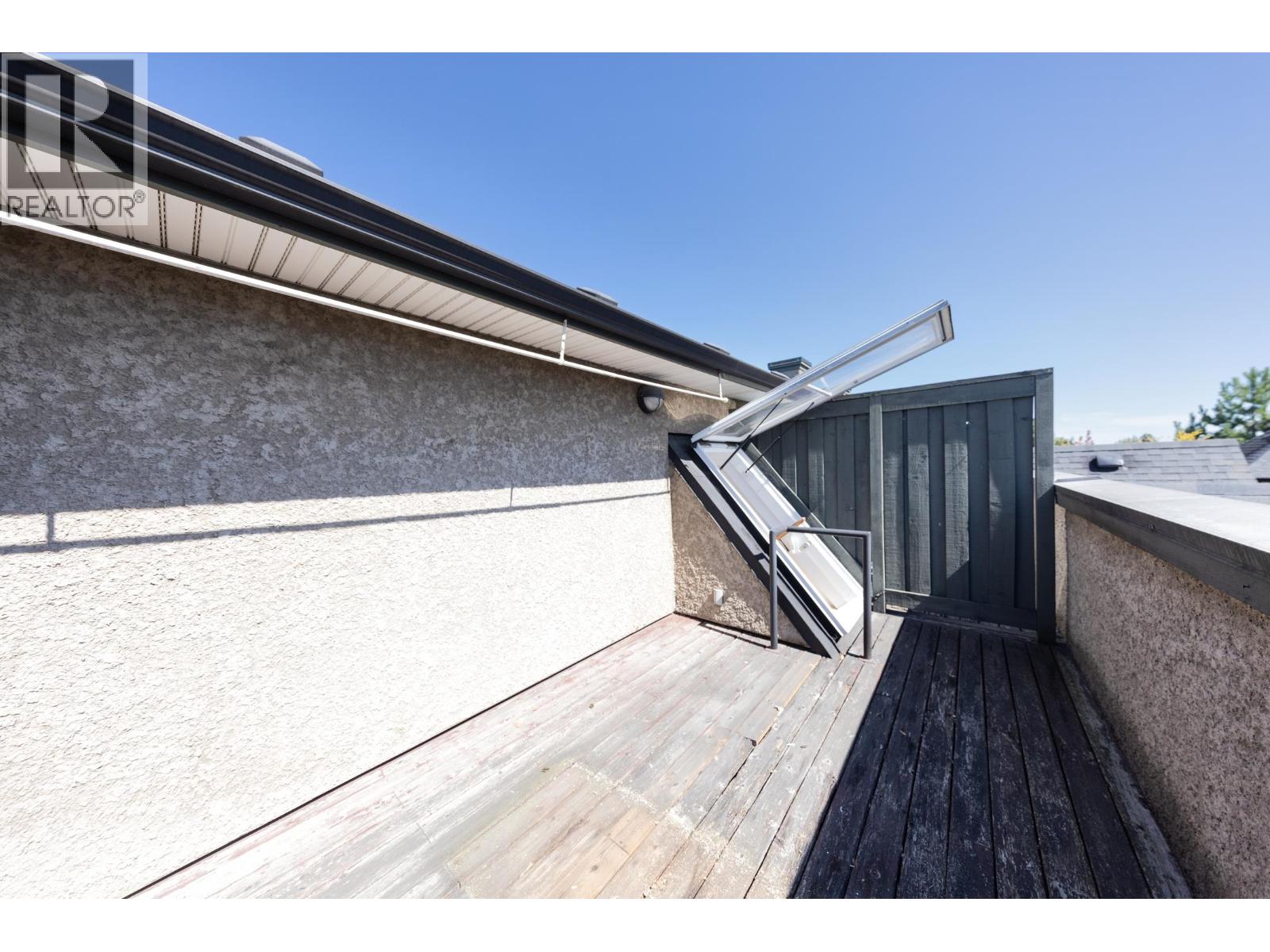 1016 W 45TH AVENUE, Vancouver