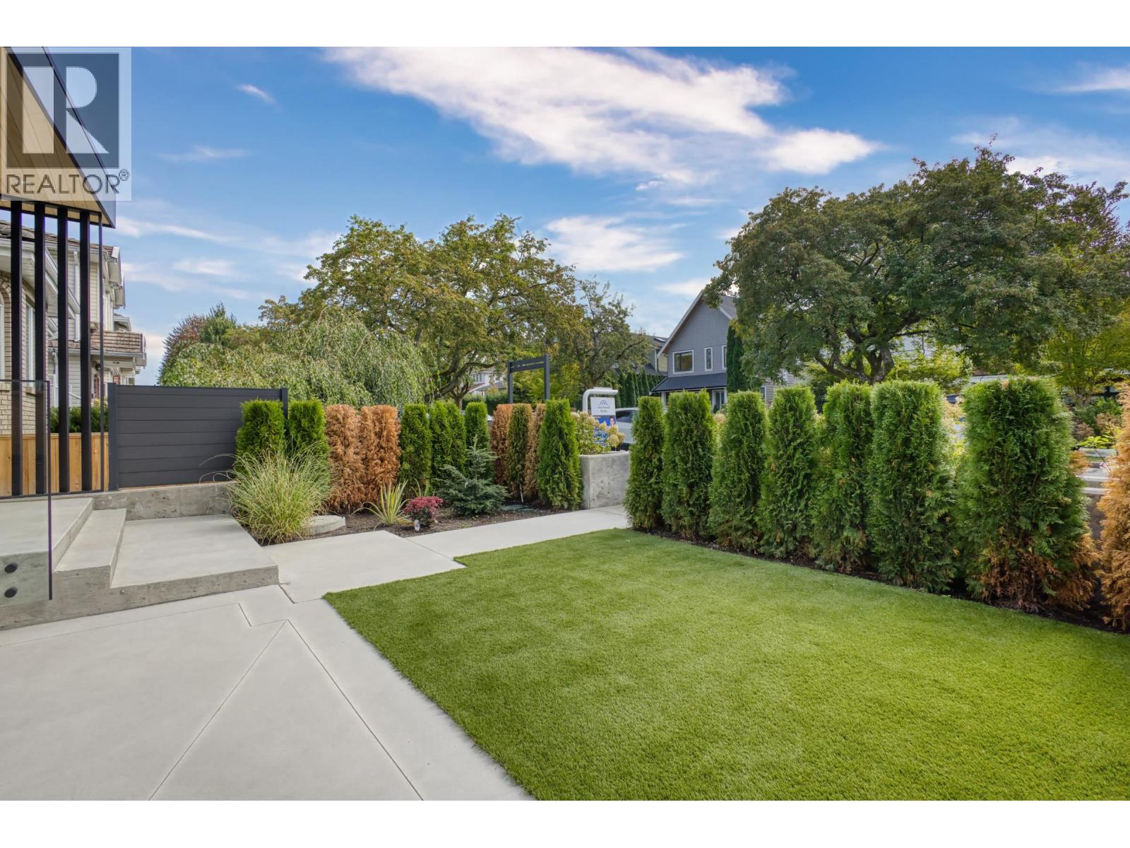 1 1243 E 27TH AVENUE, Vancouver