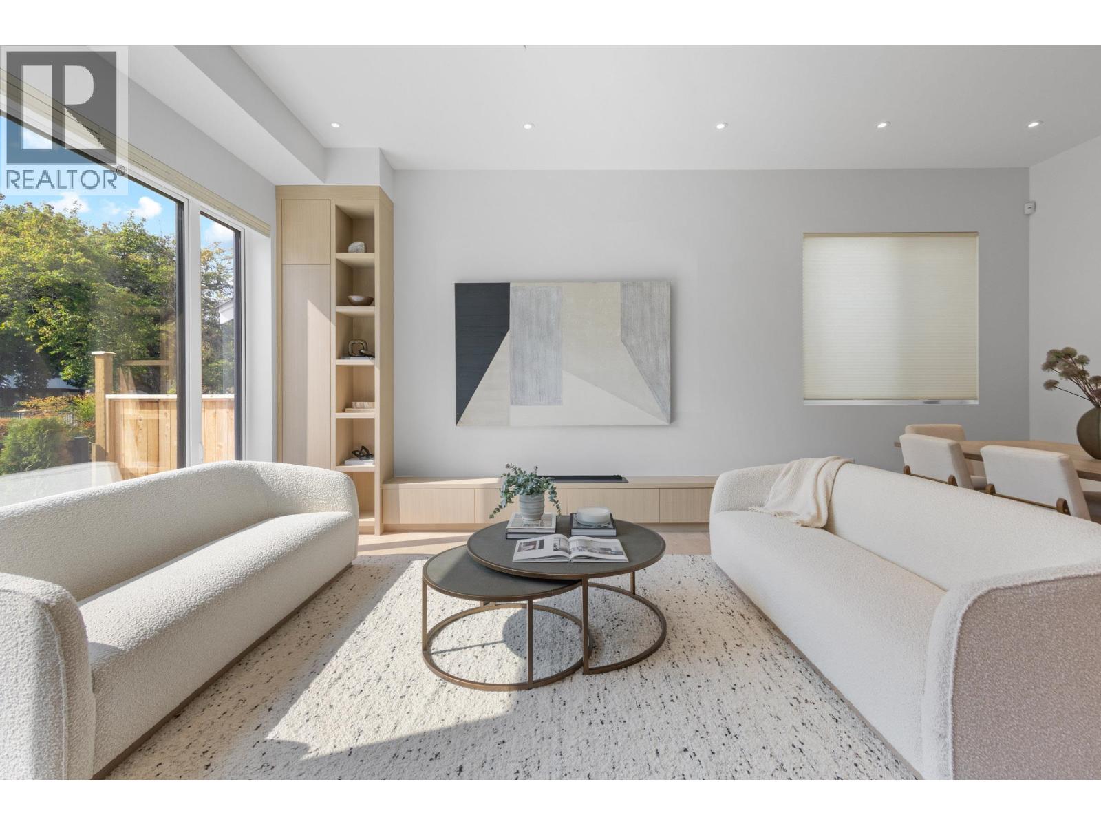 1 1243 E 27TH AVENUE, Vancouver