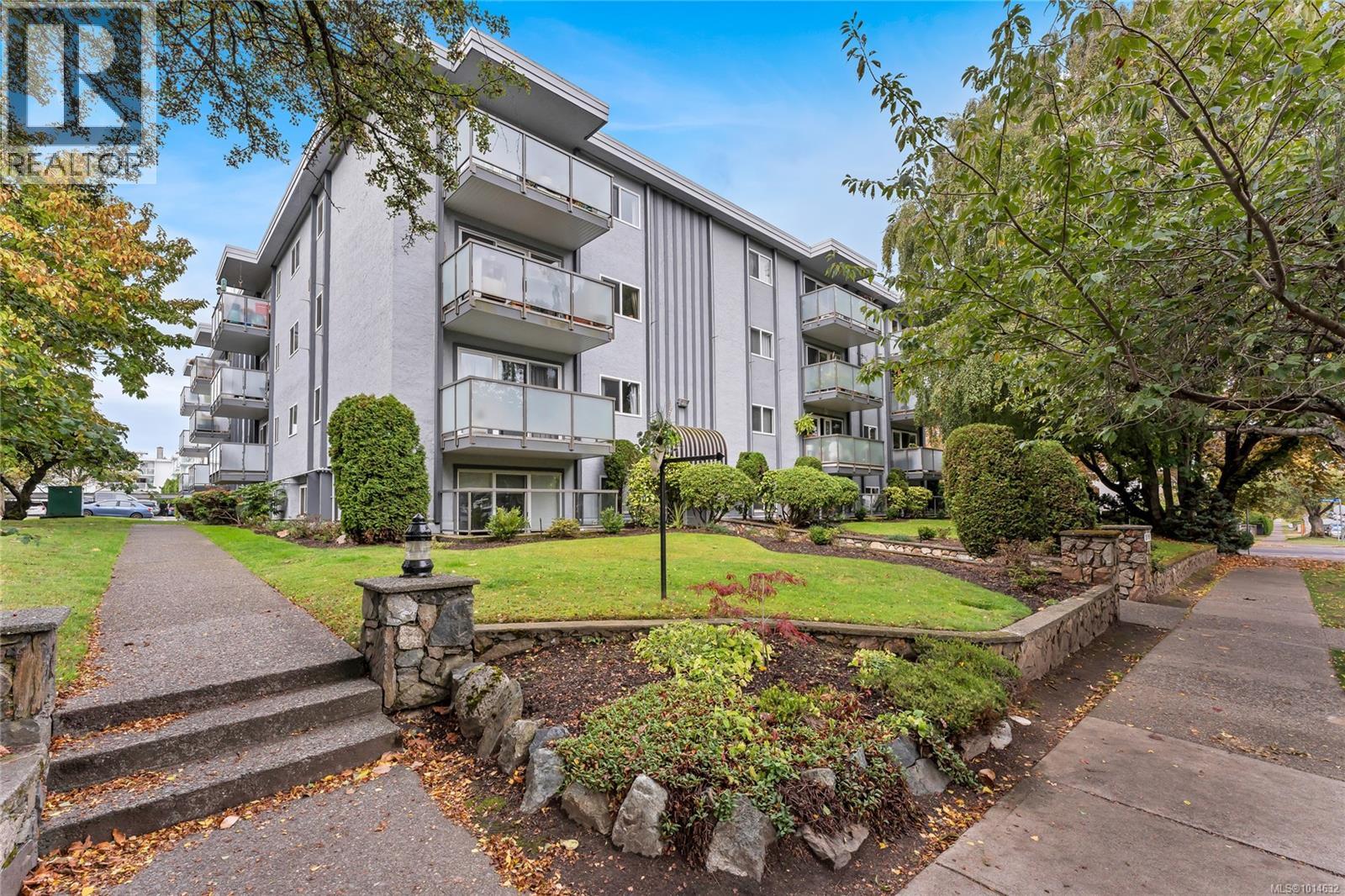 302 305 Michigan Street, Victoria