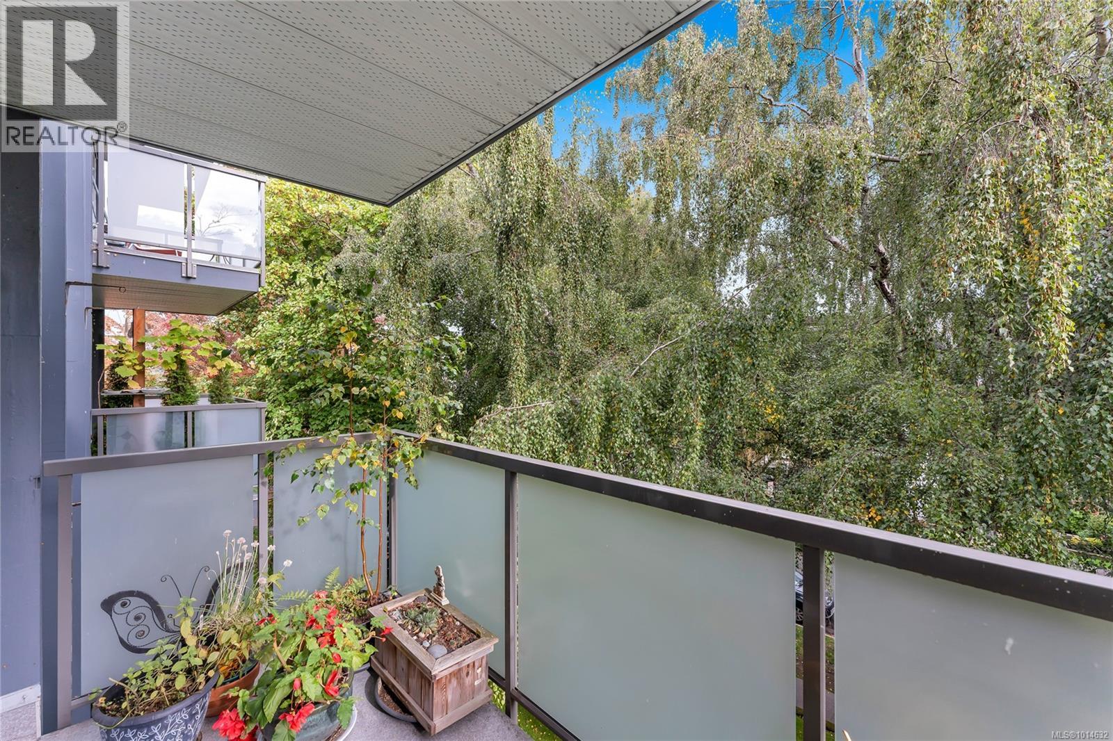 302 305 Michigan Street, Victoria