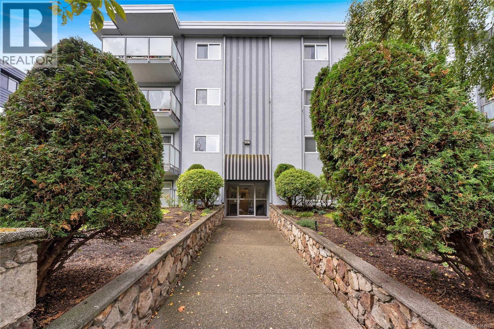 302 305 Michigan Street, Victoria