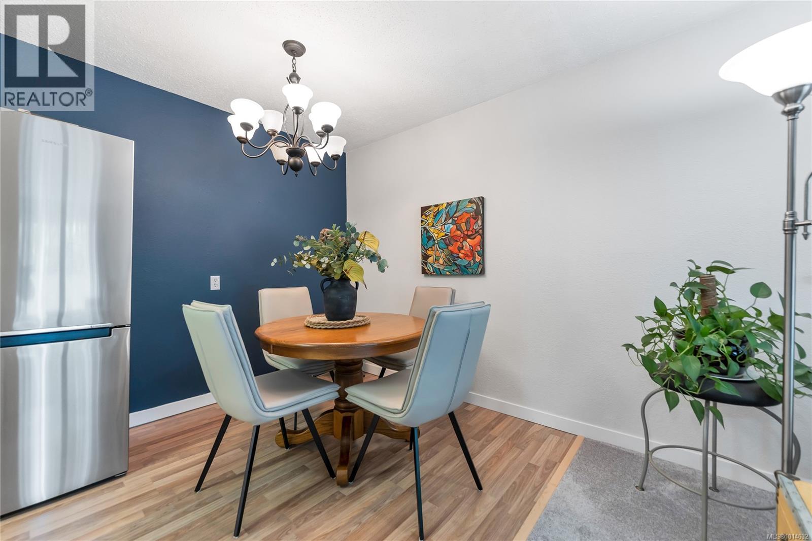 302 305 Michigan Street, Victoria