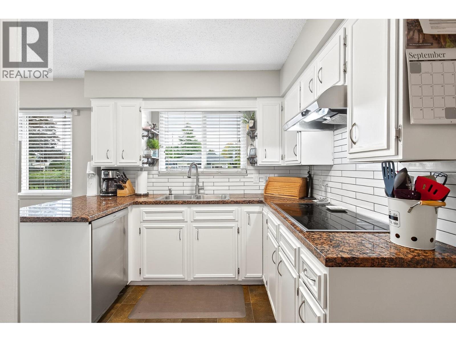 21910 WICKLOW WAY, Maple Ridge