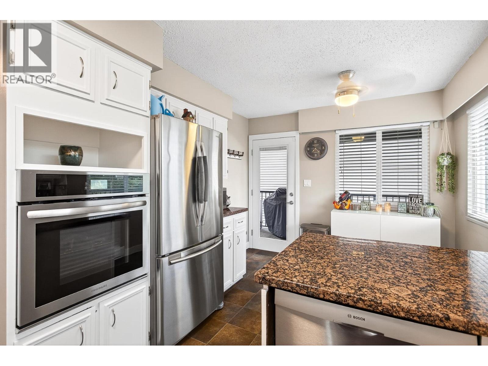 21910 WICKLOW WAY, Maple Ridge
