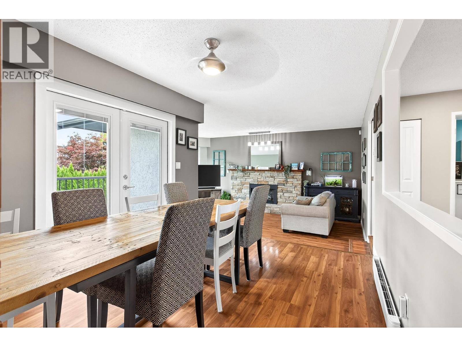 21910 WICKLOW WAY, Maple Ridge