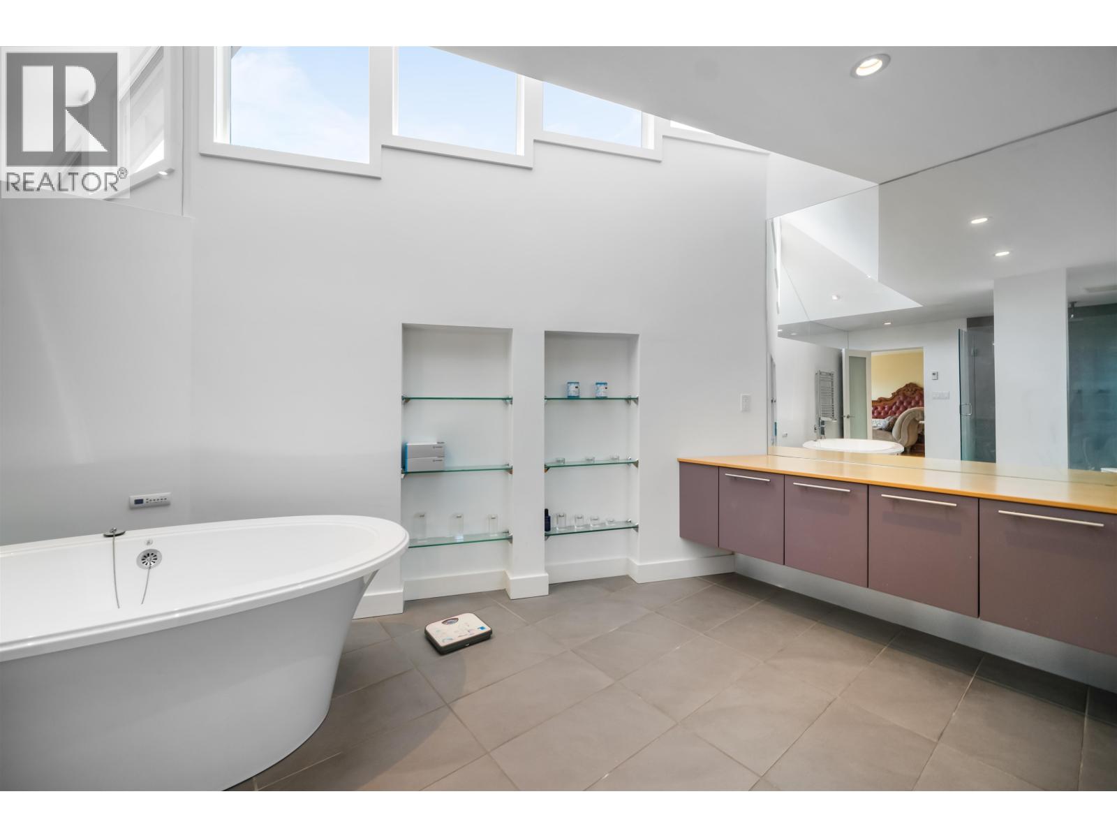 4246 ROCKRIDGE ROAD, West Vancouver