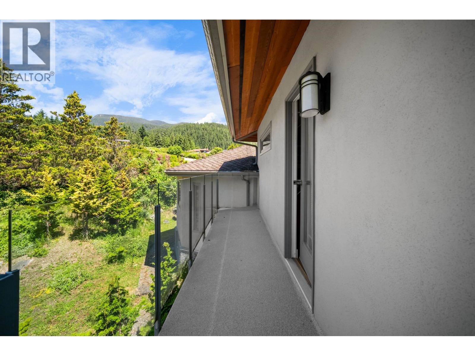 4246 ROCKRIDGE ROAD, West Vancouver