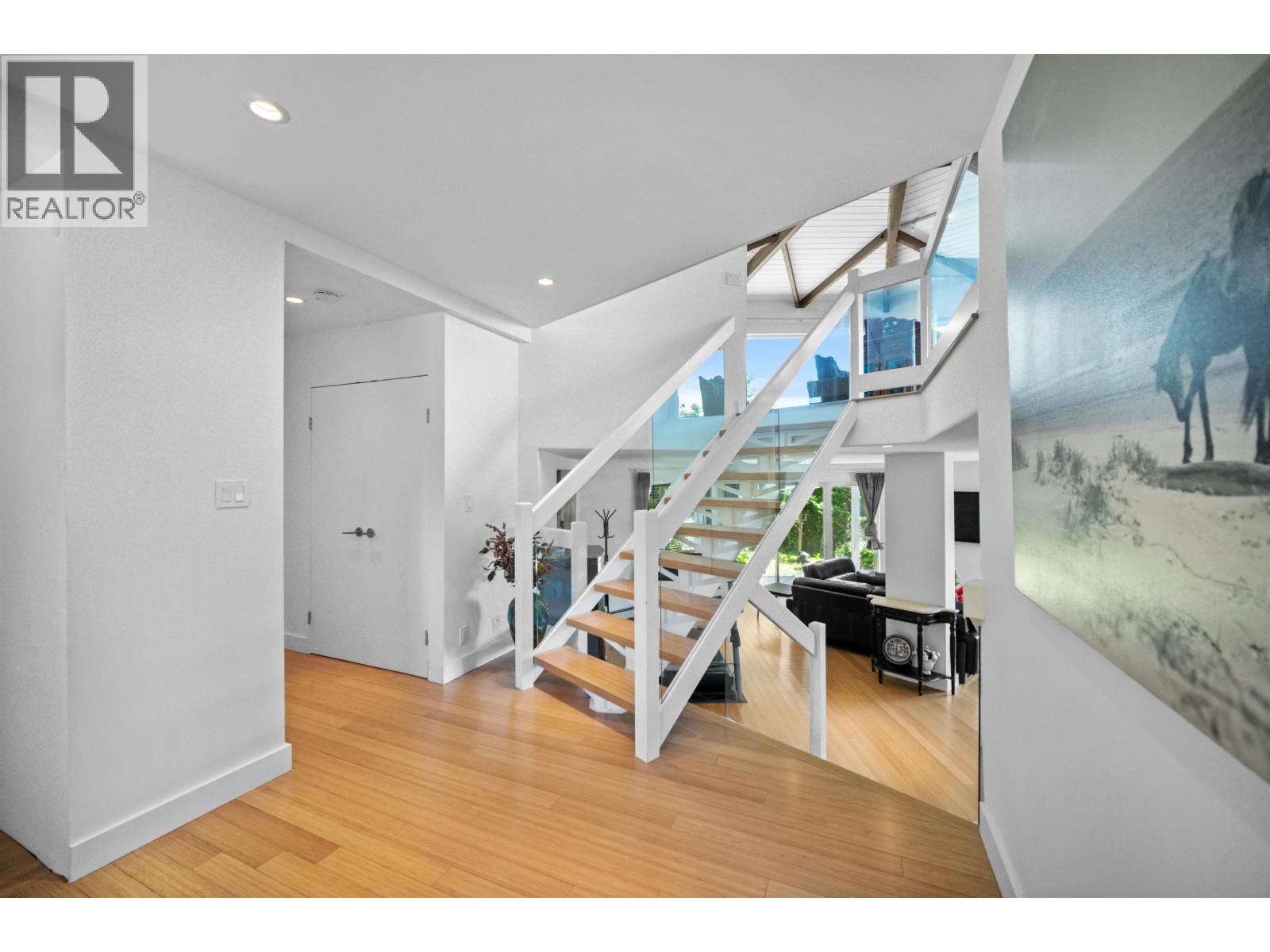 4246 ROCKRIDGE ROAD, West Vancouver