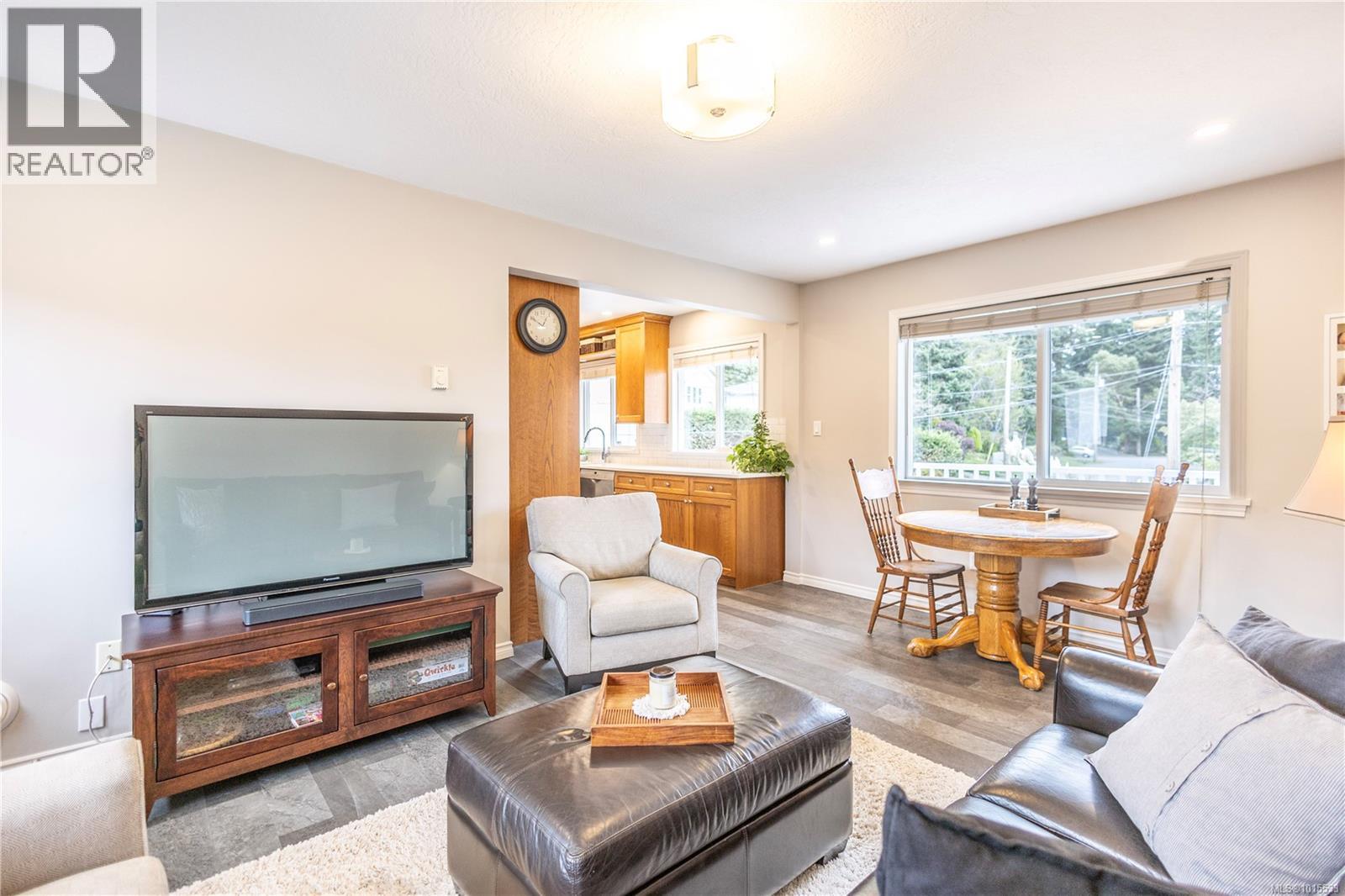  1331 Glenridge Drive, Langford