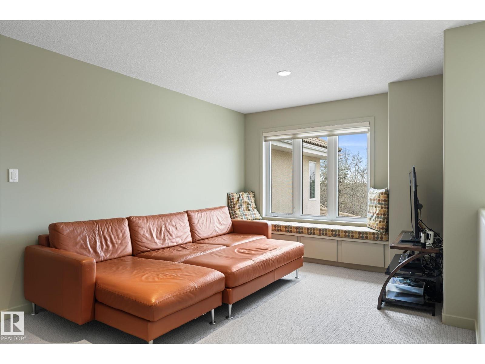 473 HEFFERNAN DR NW, Edmonton