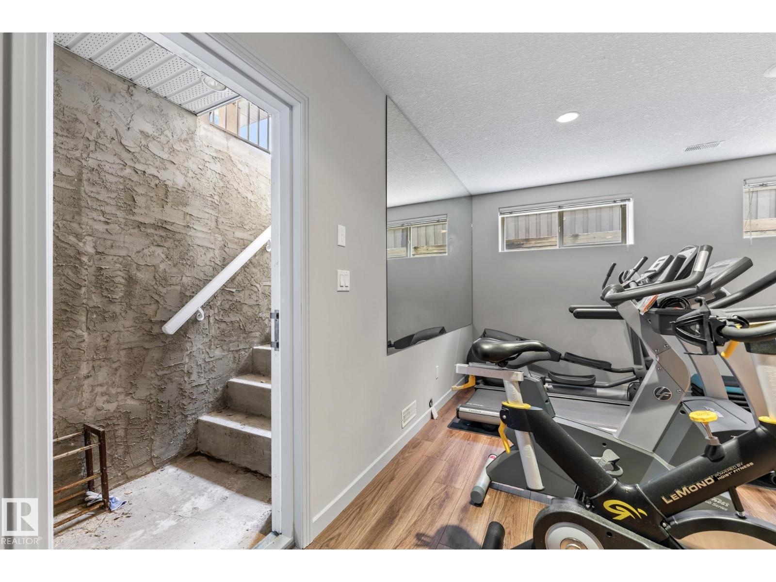 473 HEFFERNAN DR NW, Edmonton