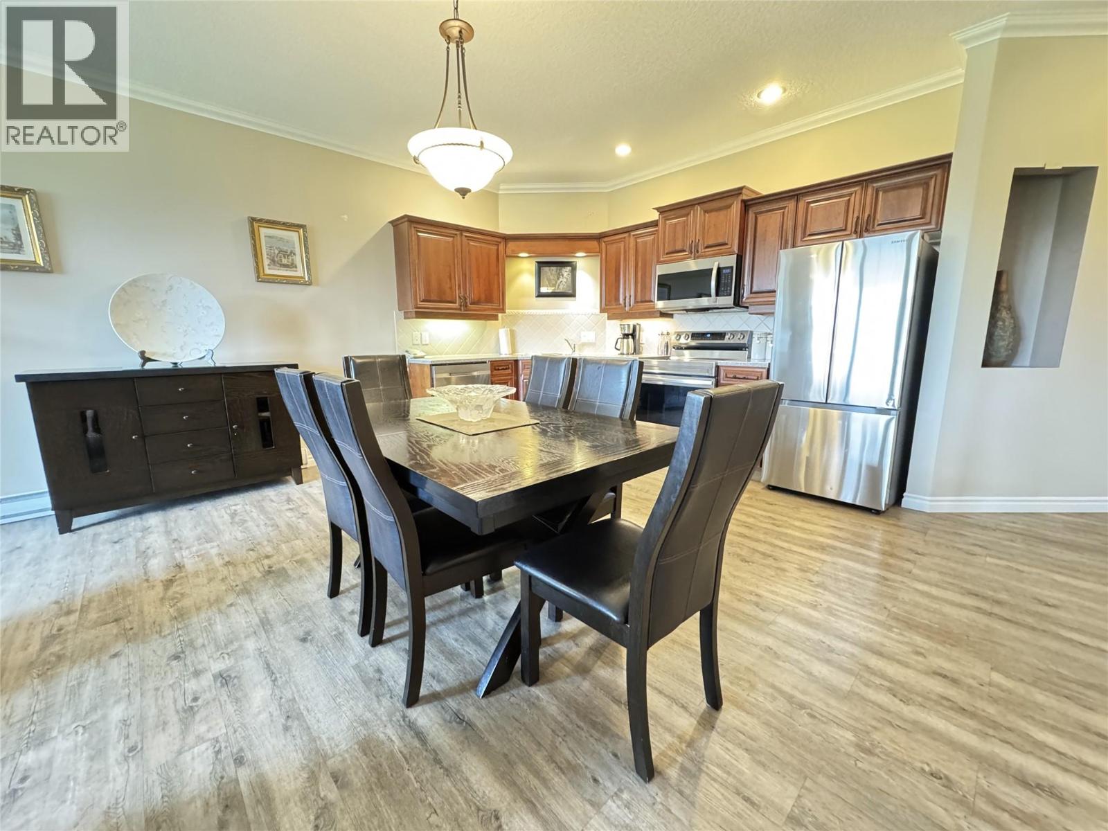 100 BIGHORN Boulevard Unit# 113, Radium Hot Springs