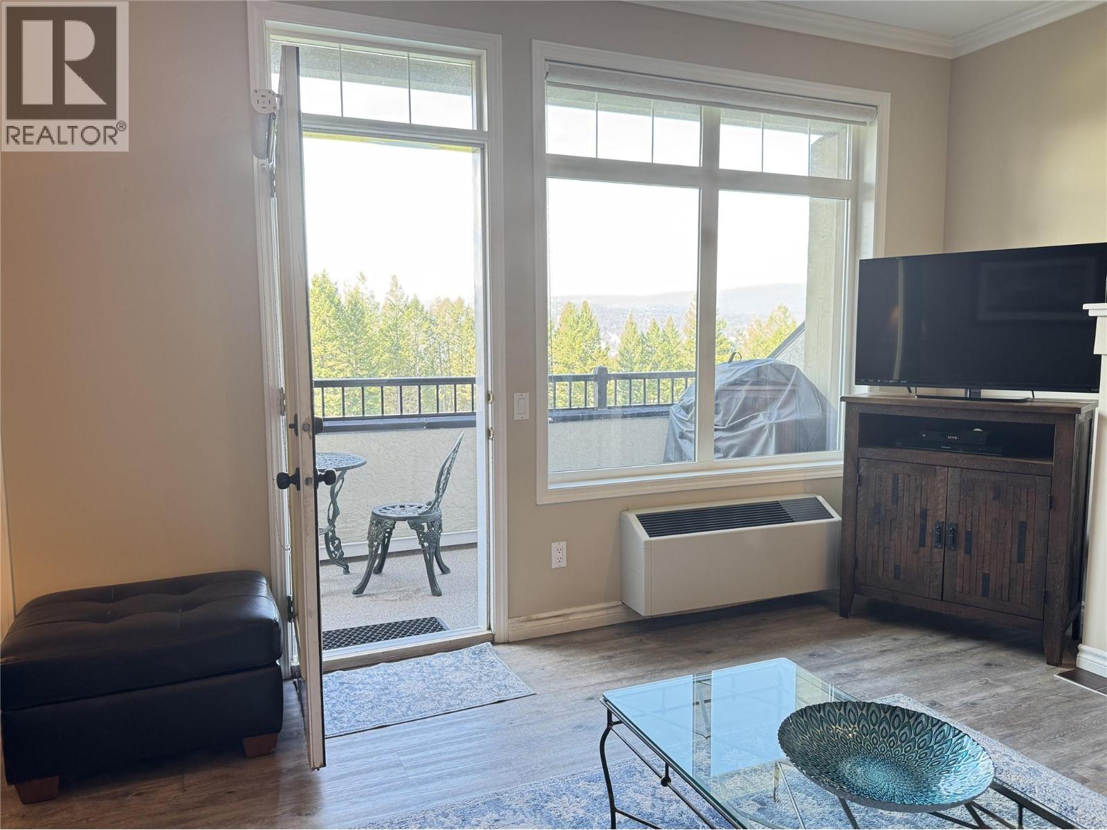 100 BIGHORN Boulevard Unit# 113, Radium Hot Springs