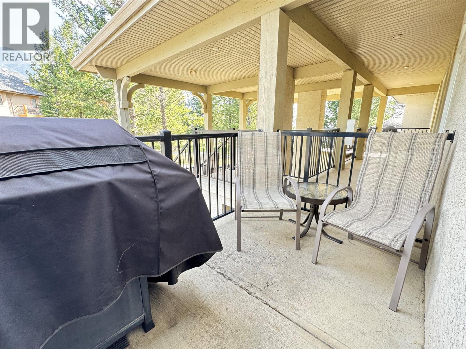 100 BIGHORN Boulevard Unit# 113, Radium Hot Springs