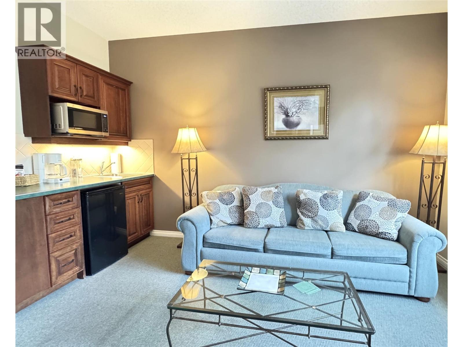 100 BIGHORN Boulevard Unit# 113, Radium Hot Springs