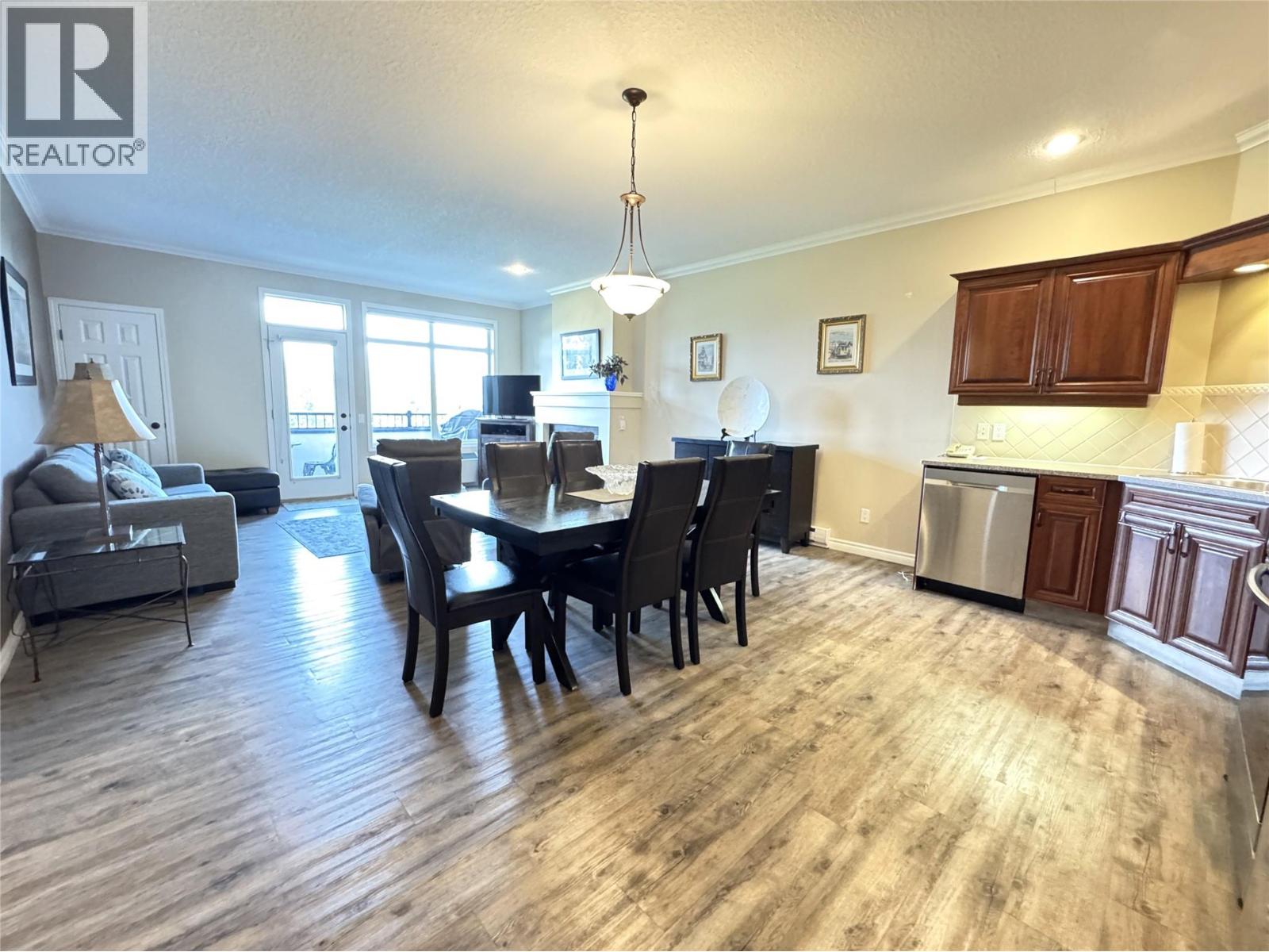 100 BIGHORN Boulevard Unit# 113, Radium Hot Springs