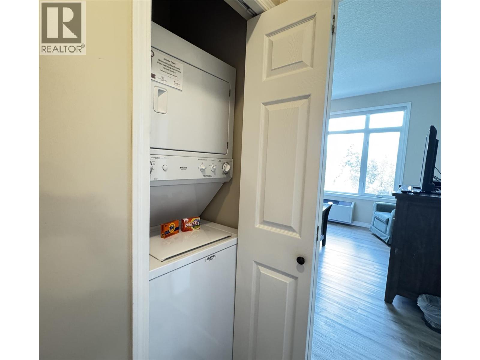 100 BIGHORN Boulevard Unit# 113, Radium Hot Springs