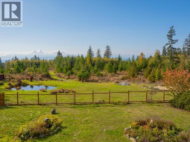 6268 SHELTER POINT ROAD, Texada Island