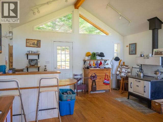 6268 SHELTER POINT ROAD, Texada Island
