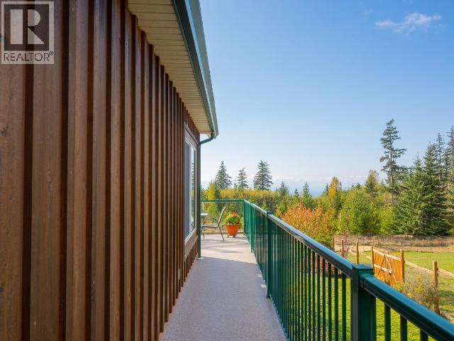6268 SHELTER POINT ROAD, Texada Island