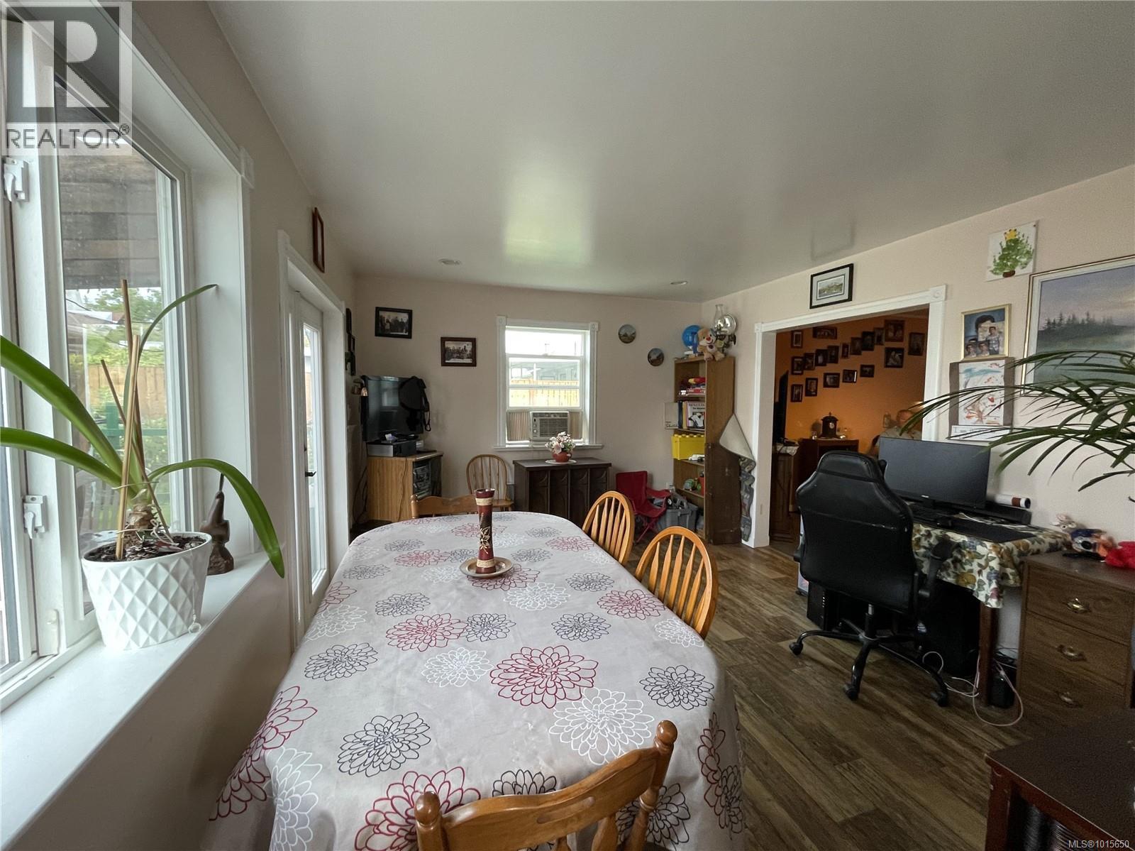 4067 Johnston Rd, Port Alberni