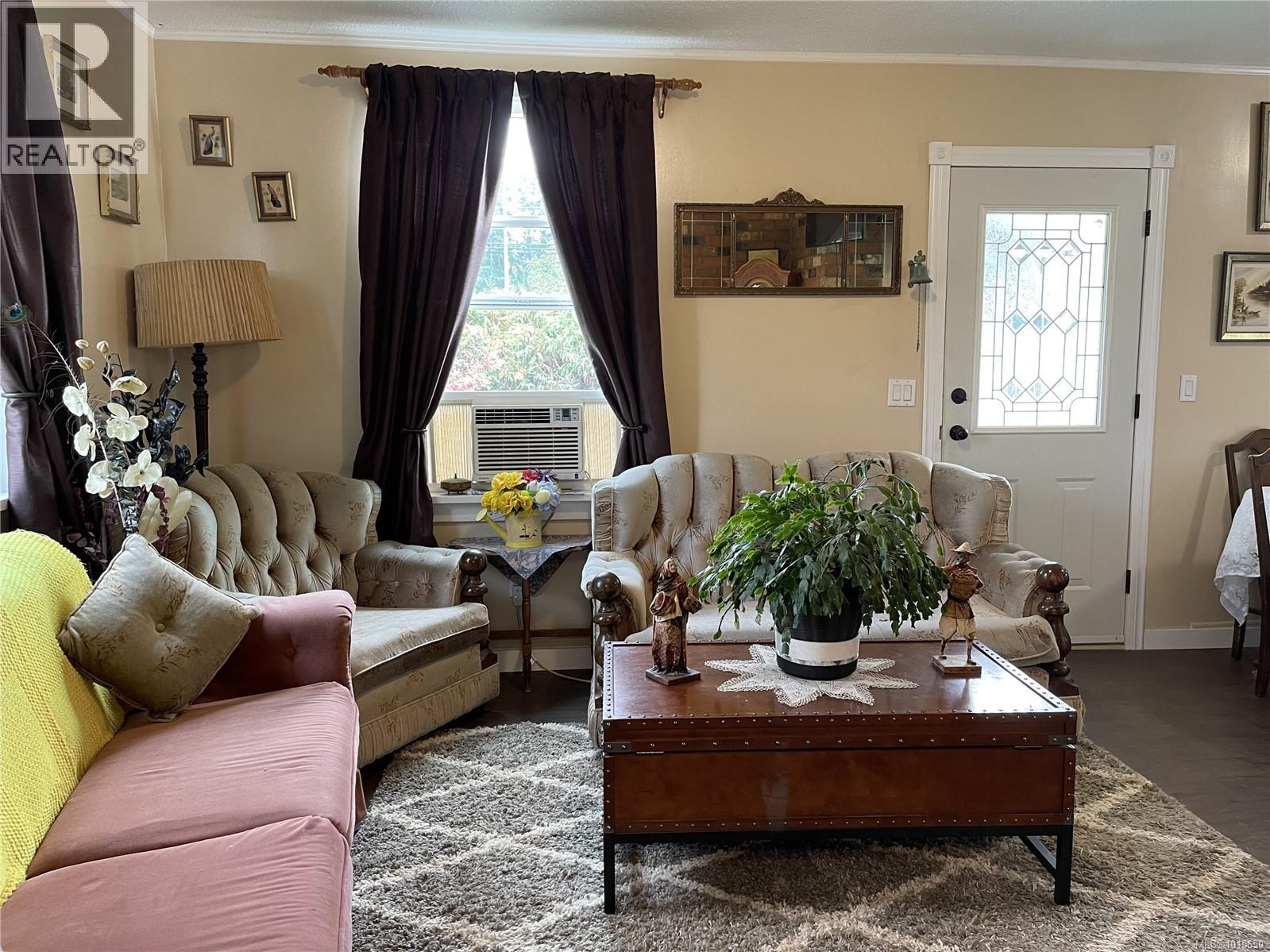 4067 Johnston Rd, Port Alberni