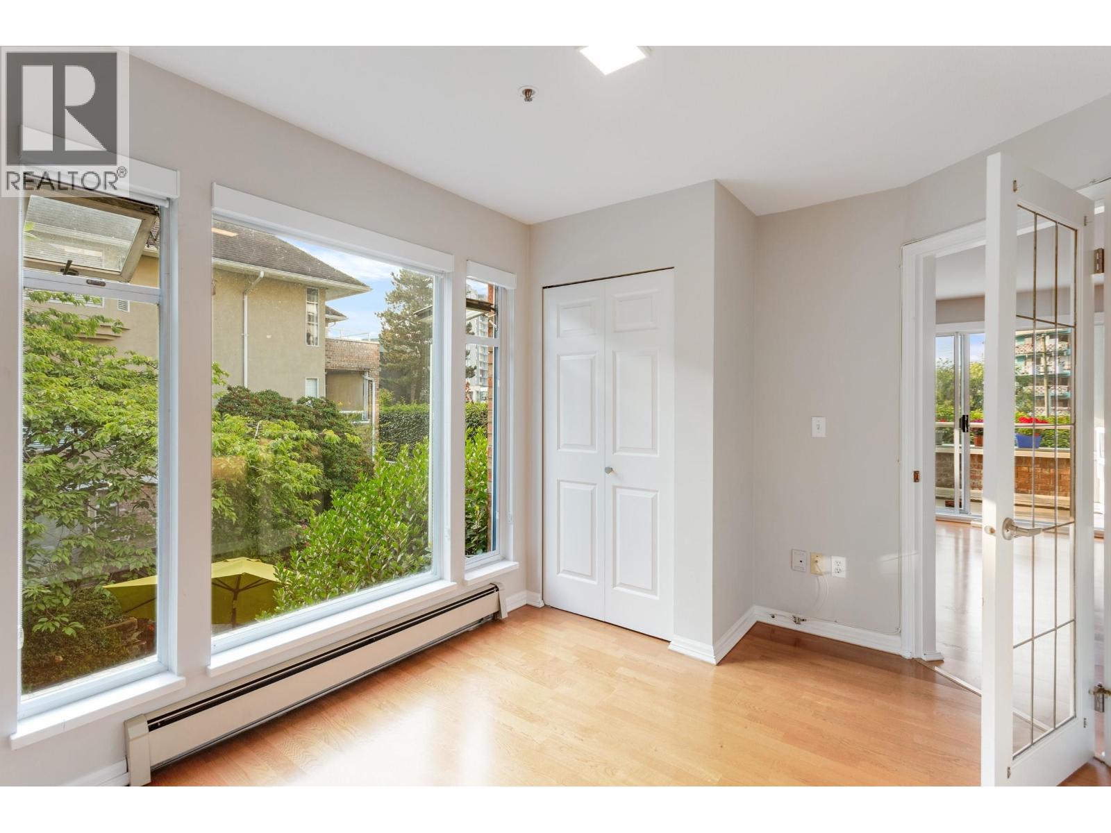 5 2150 MARINE DRIVE, West Vancouver