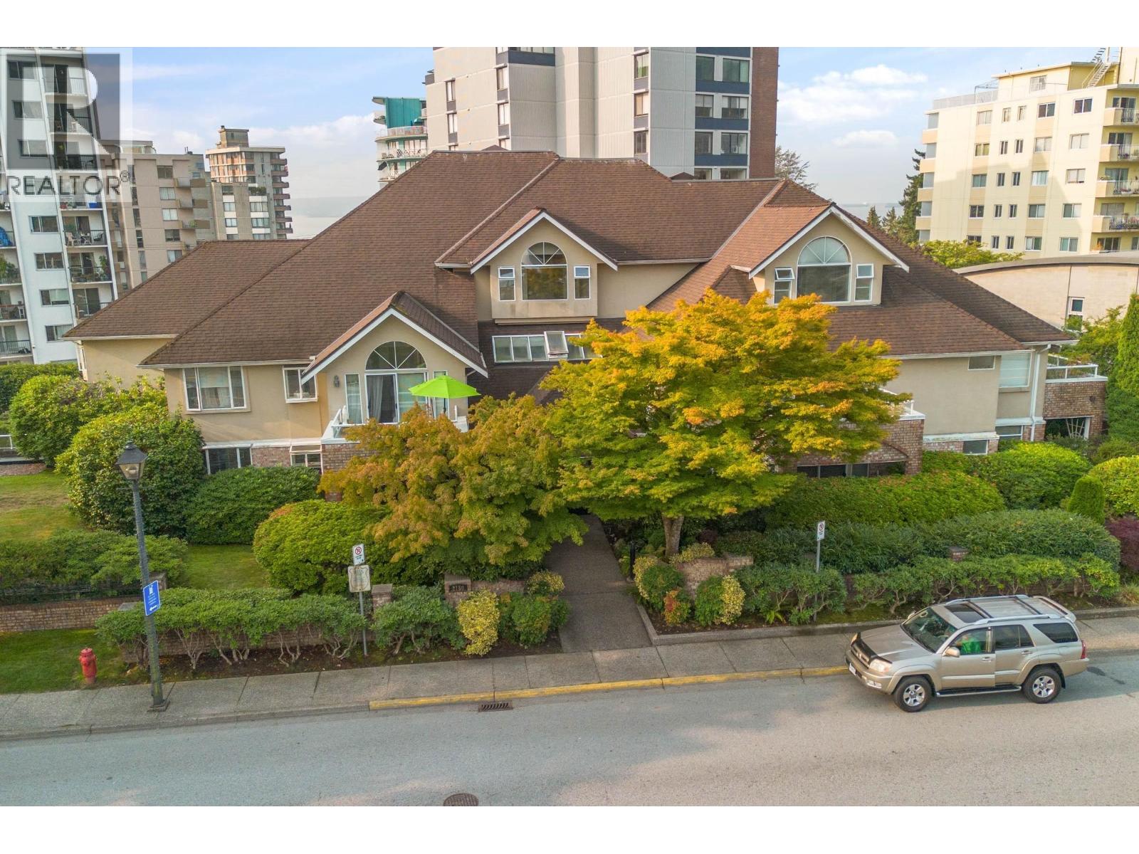 5 2150 MARINE DRIVE, West Vancouver