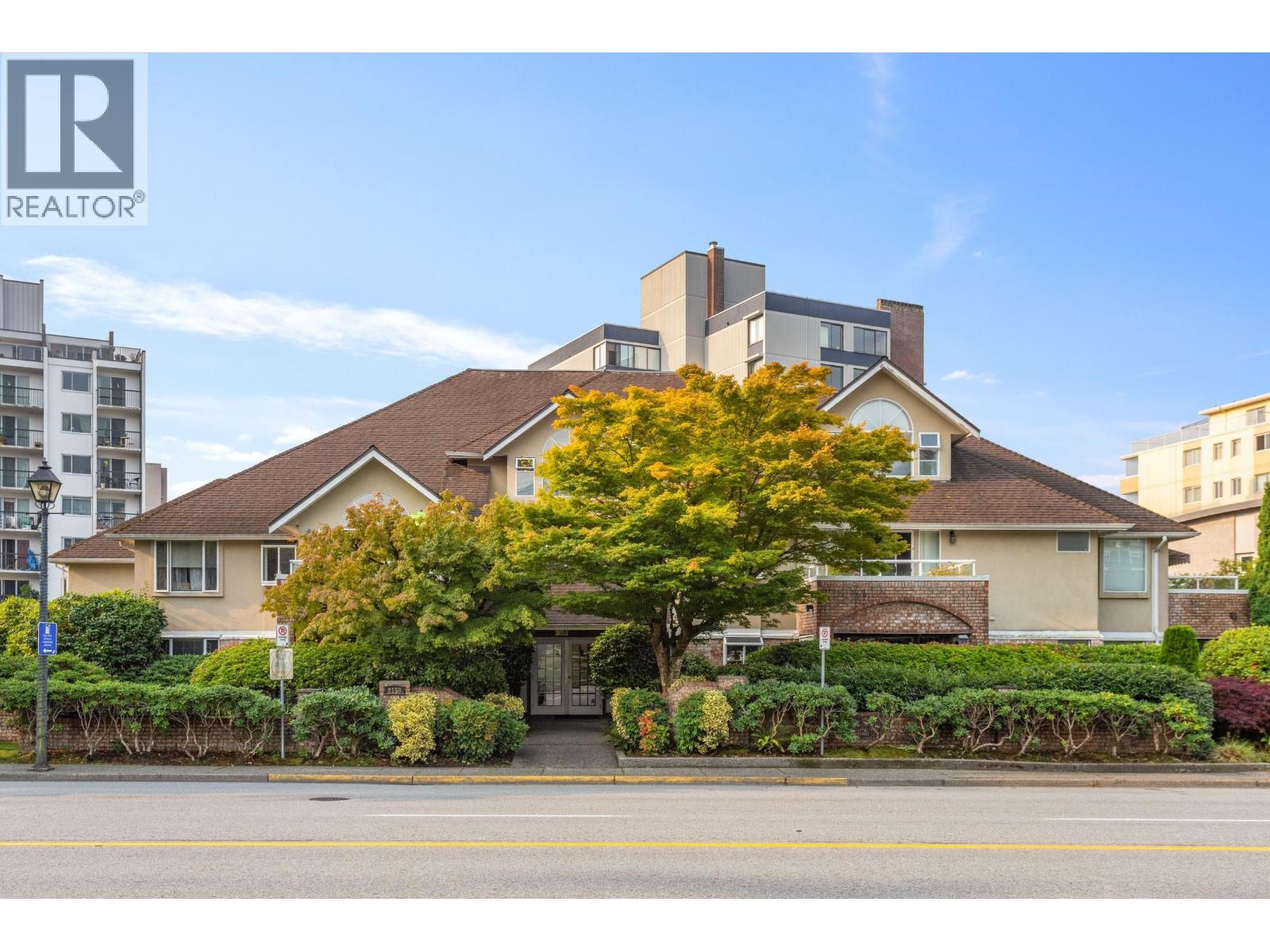 5 2150 MARINE DRIVE, West Vancouver
