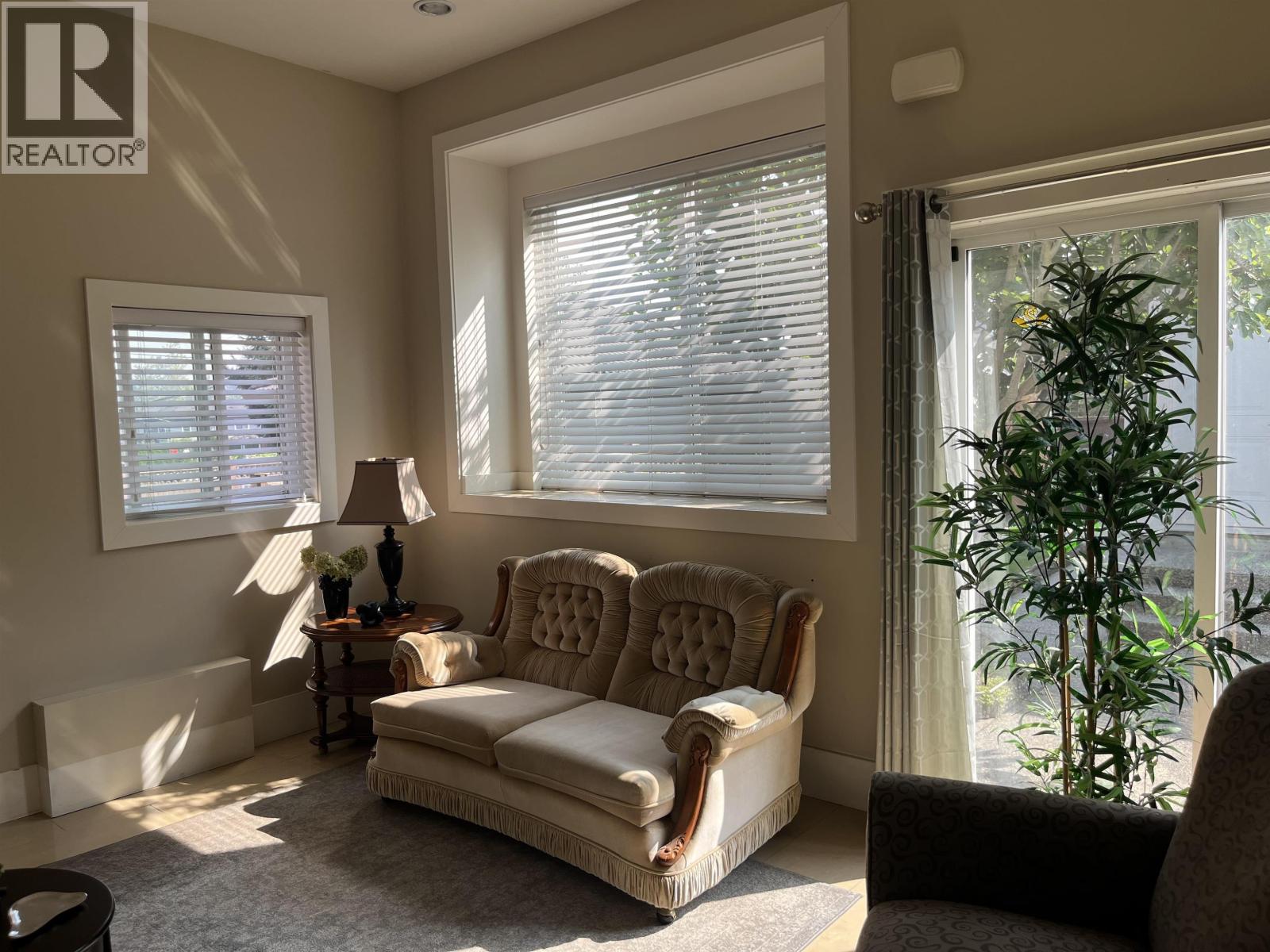 3734 LINWOOD STREET, Burnaby