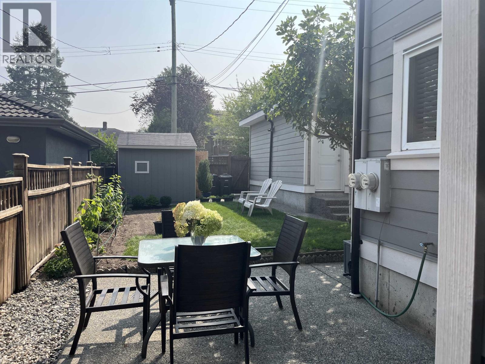 3734 LINWOOD STREET, Burnaby