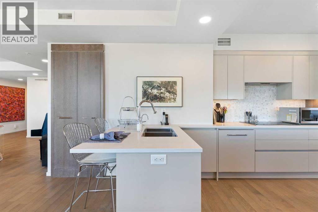 Single Family House for Sale in    Avenue SW Mission Calgary 