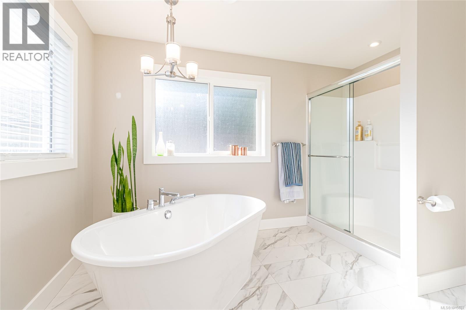 4615 Mallard Way, Cowichan Bay