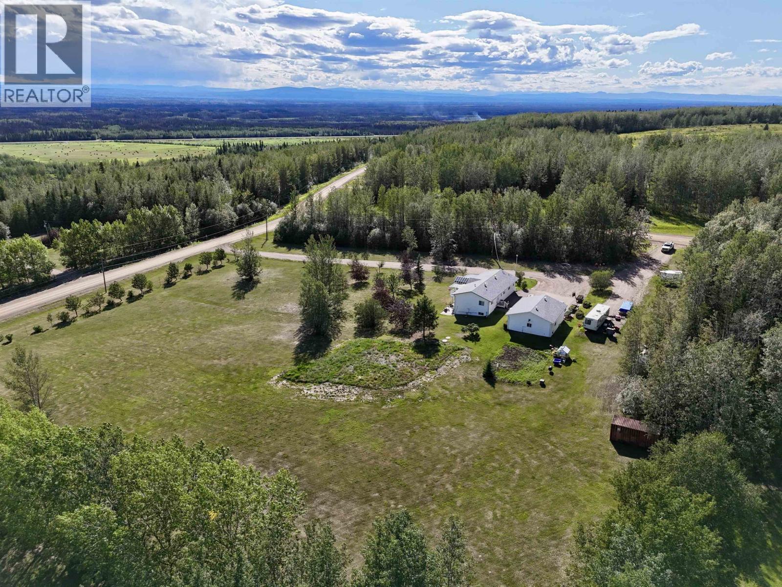 3 PEBBLE DRIVE, Fort Nelson