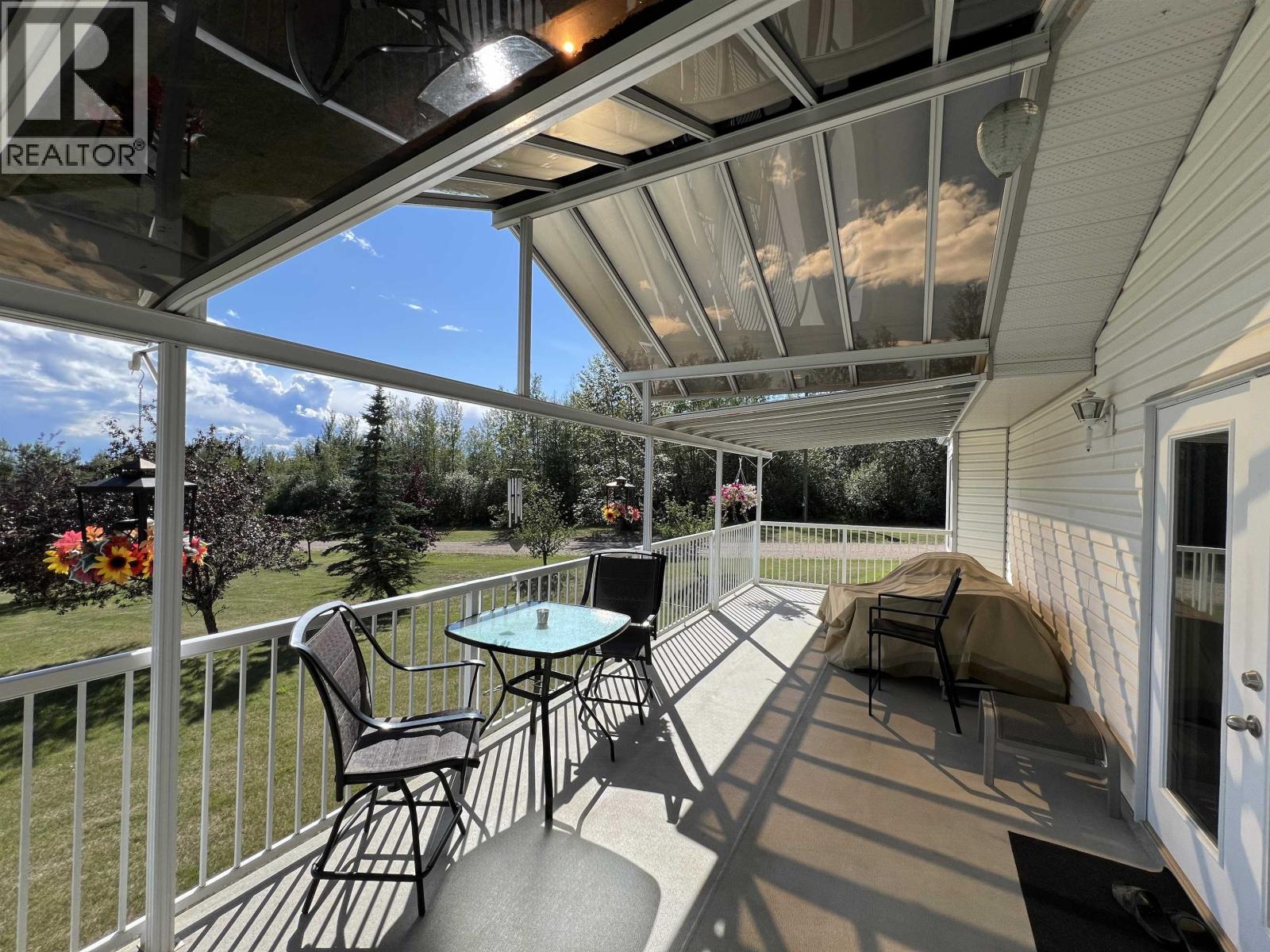 3 PEBBLE DRIVE, Fort Nelson