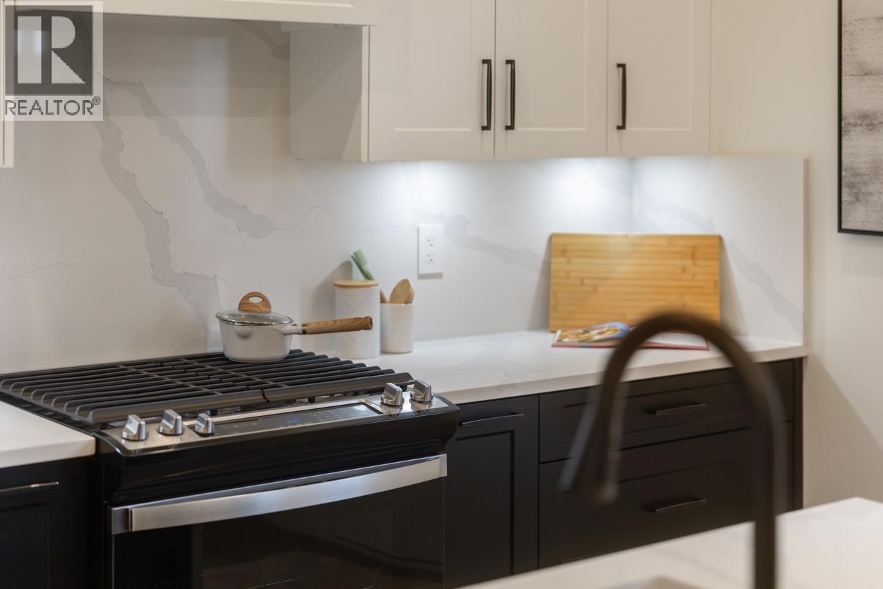 102 235 LEBLEU STREET, Surrey