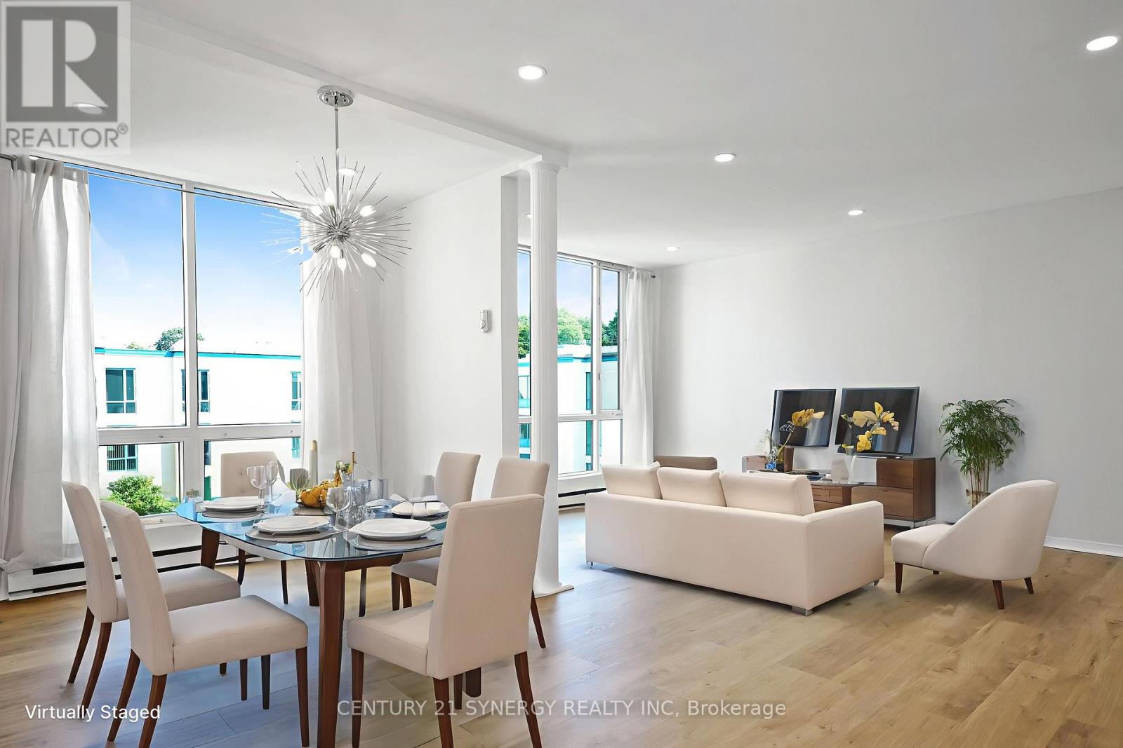 Virtually Staged Liv / Din Room