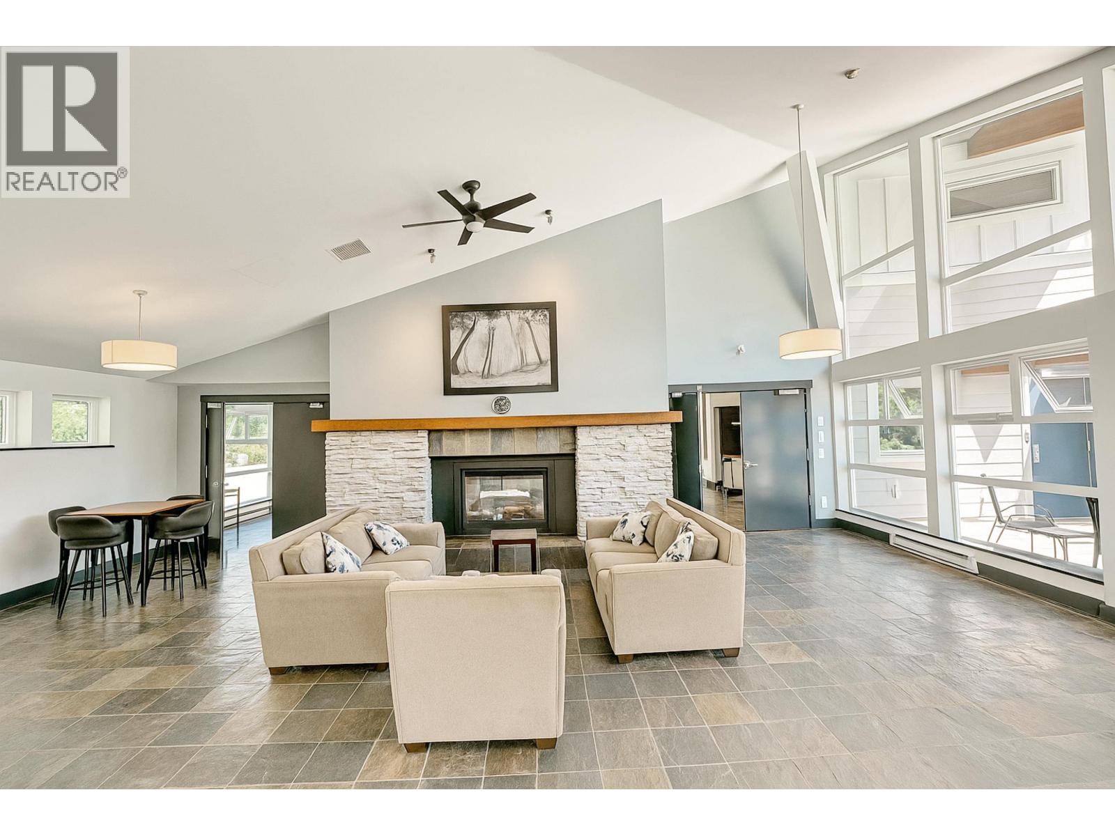 302 300 KLAHANIE DRIVE, Port Moody