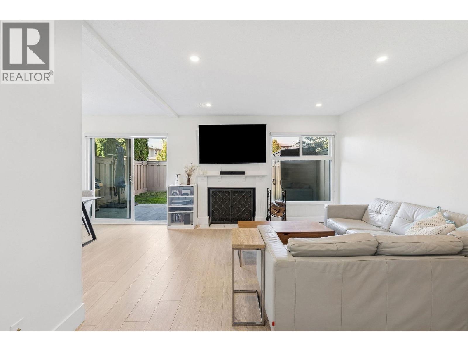 403 4900 FRANCIS ROAD, Richmond